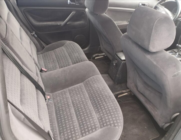 Volkswagen Passat Kombi 1,9 l 96 kw