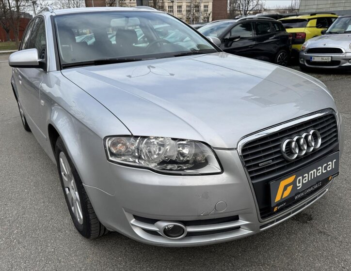 Audi A4 Kombi 2,0 l 103 kw
