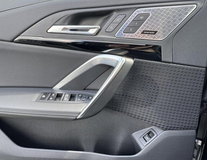 BMW X1 SUV 1,5 l 125 kw