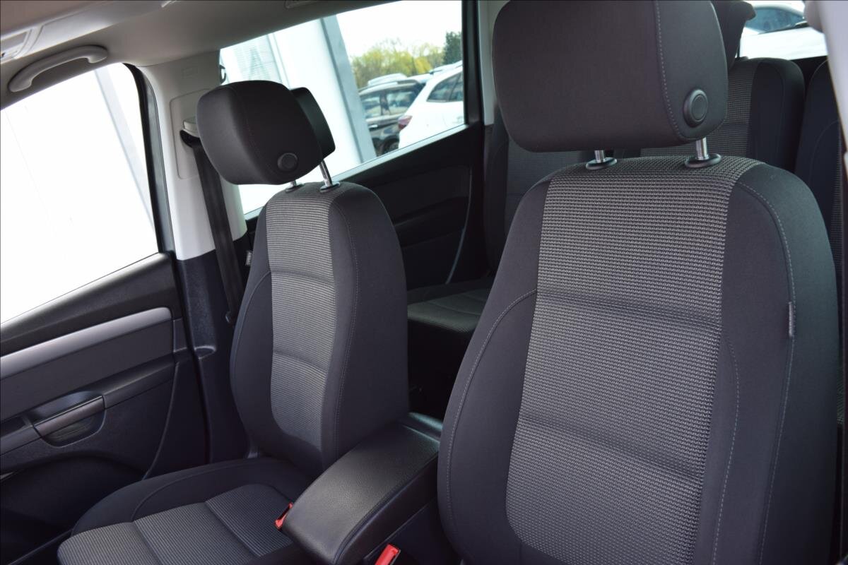 Volkswagen Sharan MPV 2,0 l 103 kw