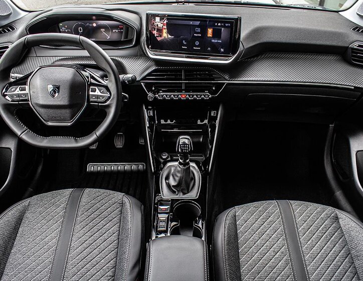 Peugeot 208 Hatchback 1,2 l 74 kw