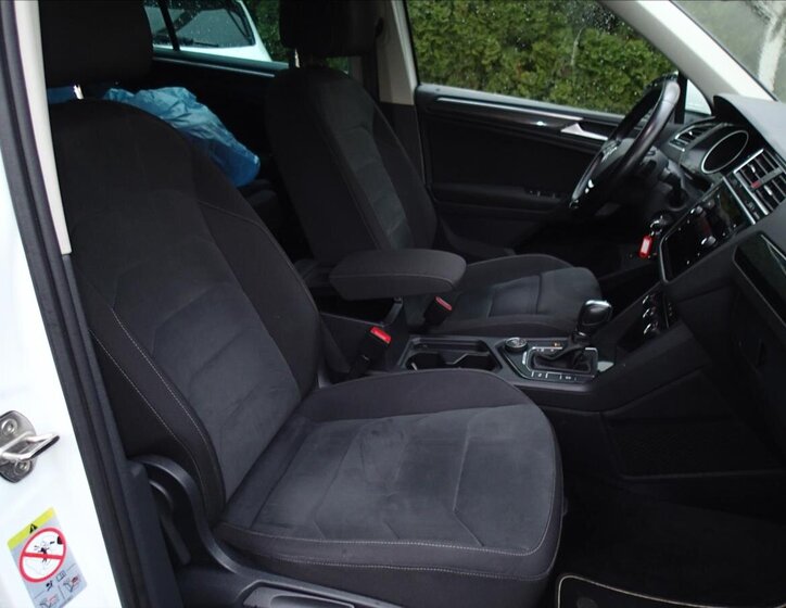 Volkswagen Tiguan SUV / Terénní 2,0 l 110 kw