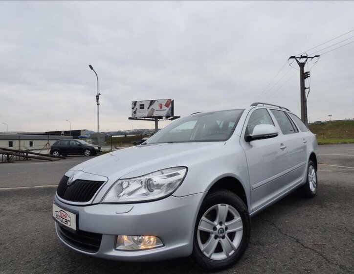 Škoda Octavia Kombi 2,0 l 103 kw