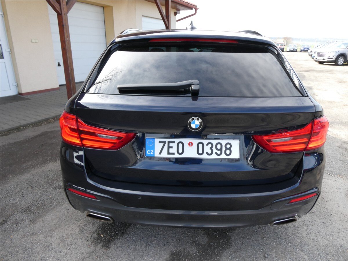 BMW Řada 5 Kombi 3,0 l 235 kw