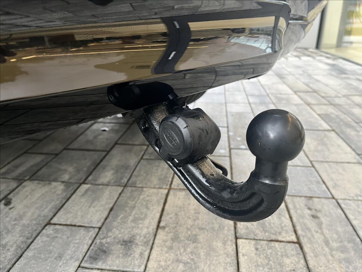 Land Rover Range Rover Sport SUV / Terénní 3,0 l 183 kw