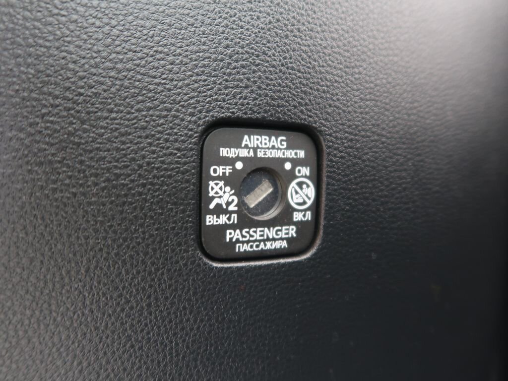 Toyota Corolla Sedan / Limuzína 1,8 l 72 kw