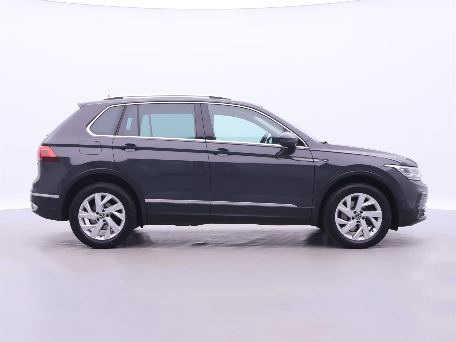 Volkswagen Tiguan SUV / Terénní 2,0 l 140 kw