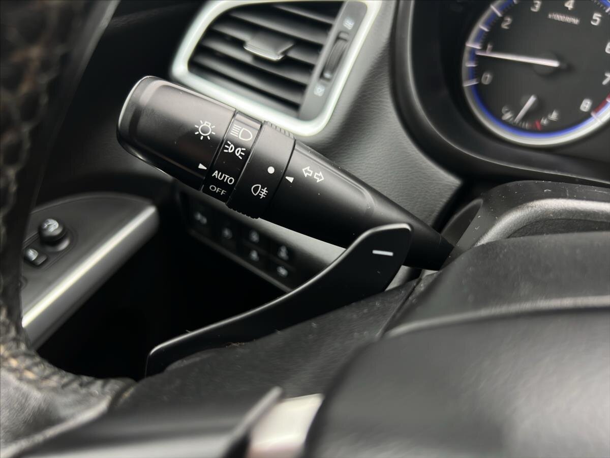 Suzuki SX4 S-Cross SUV / Terénní 1,4 l 103 kw