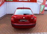 Škoda Octavia Liftback 2,0 l 103 kw