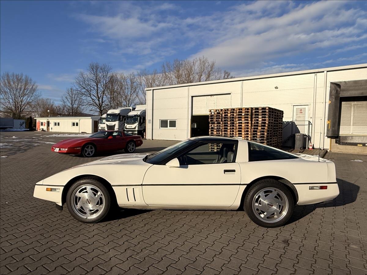 Chevrolet Corvette Kupé 5,7 l 210 kw