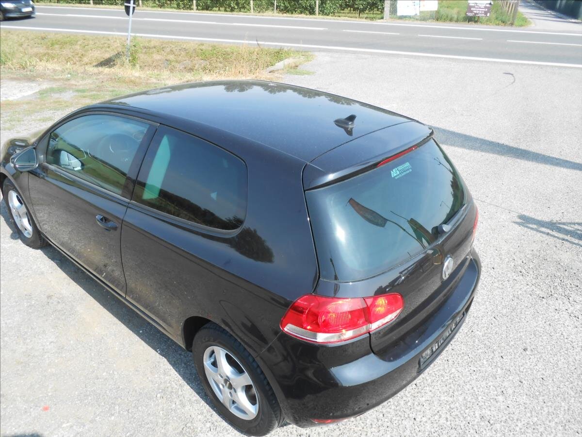 Volkswagen Golf Hatchback 1,6 l 77 kw