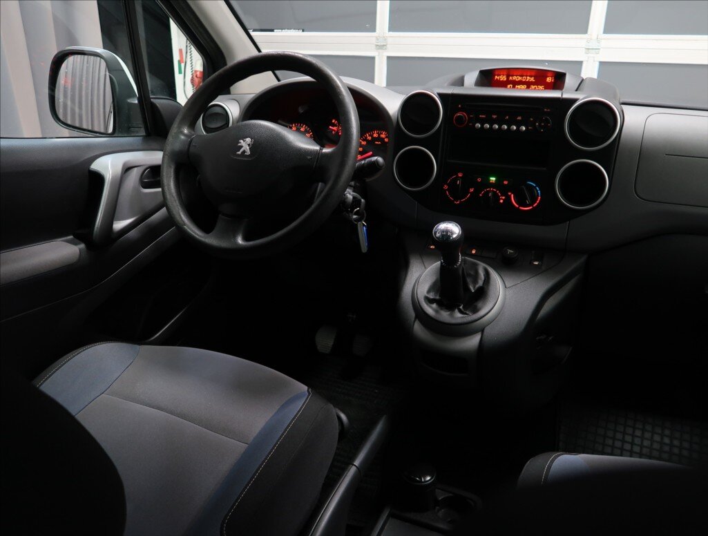 Peugeot Partner Tepee Kombi 1,6 l 55 kw