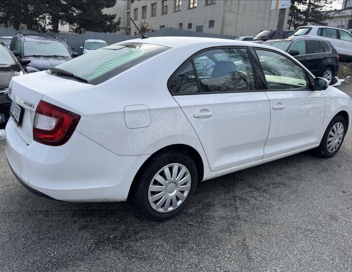 Škoda Rapid Hatchback 999,0 70 kw