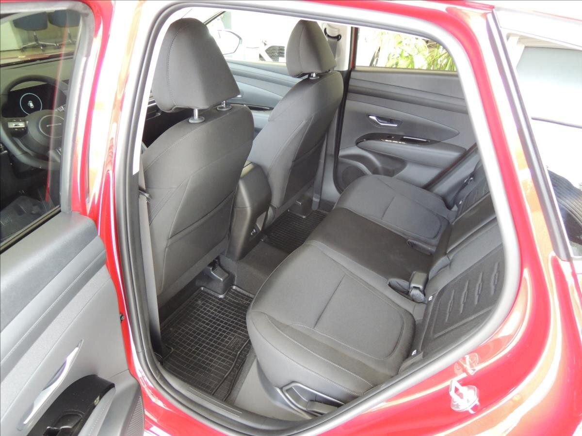 Hyundai Tucson SUV 1,6 l 118 kw