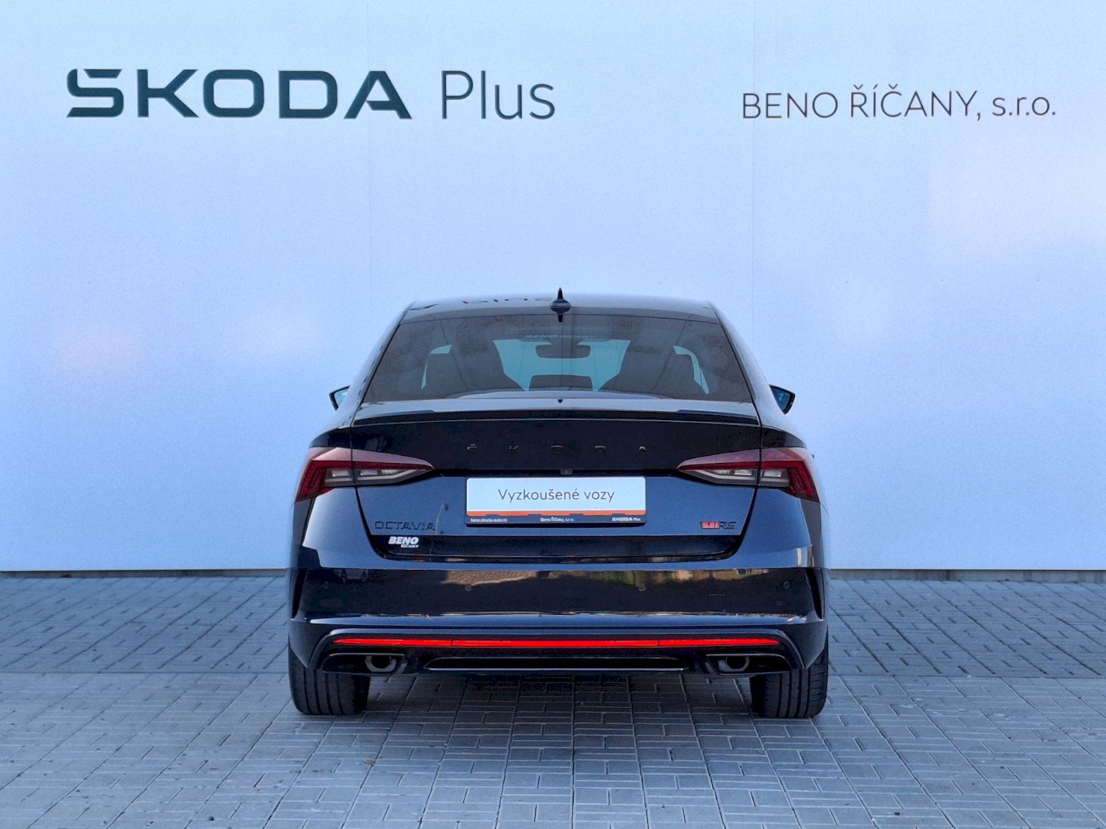 Škoda Octavia Sedan / Limuzína 2,0 l 180 kw