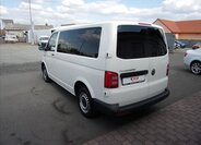 Volkswagen Transporter Kombi 2,0 l 75 kw