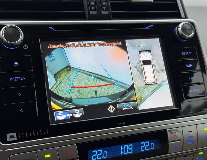 Toyota Land Cruiser 14