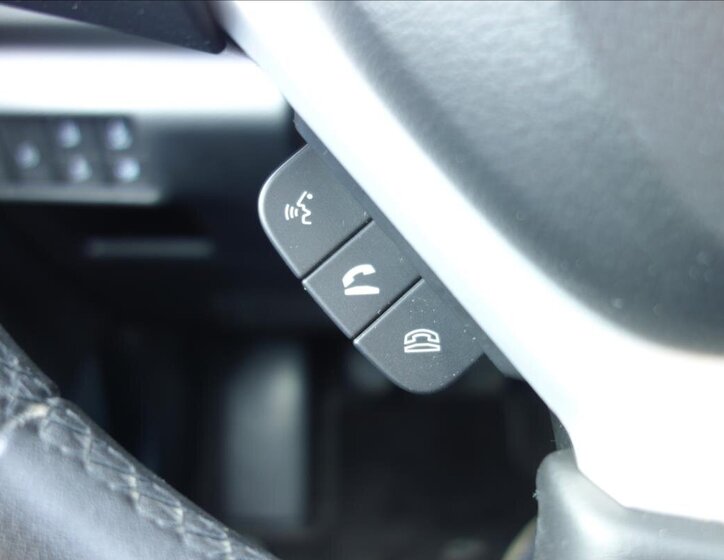 Suzuki S-Cross SUV 1,4 l 103 kw