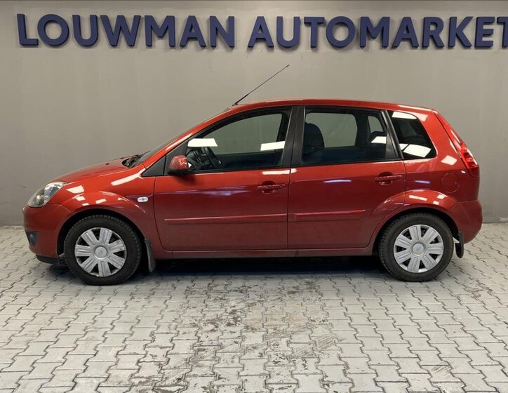 Ford Fiesta Hatchback 1,3 l 51 kw