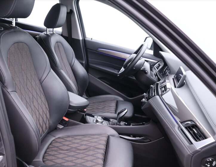 BMW X1 SUV 1,5 l 100 kw