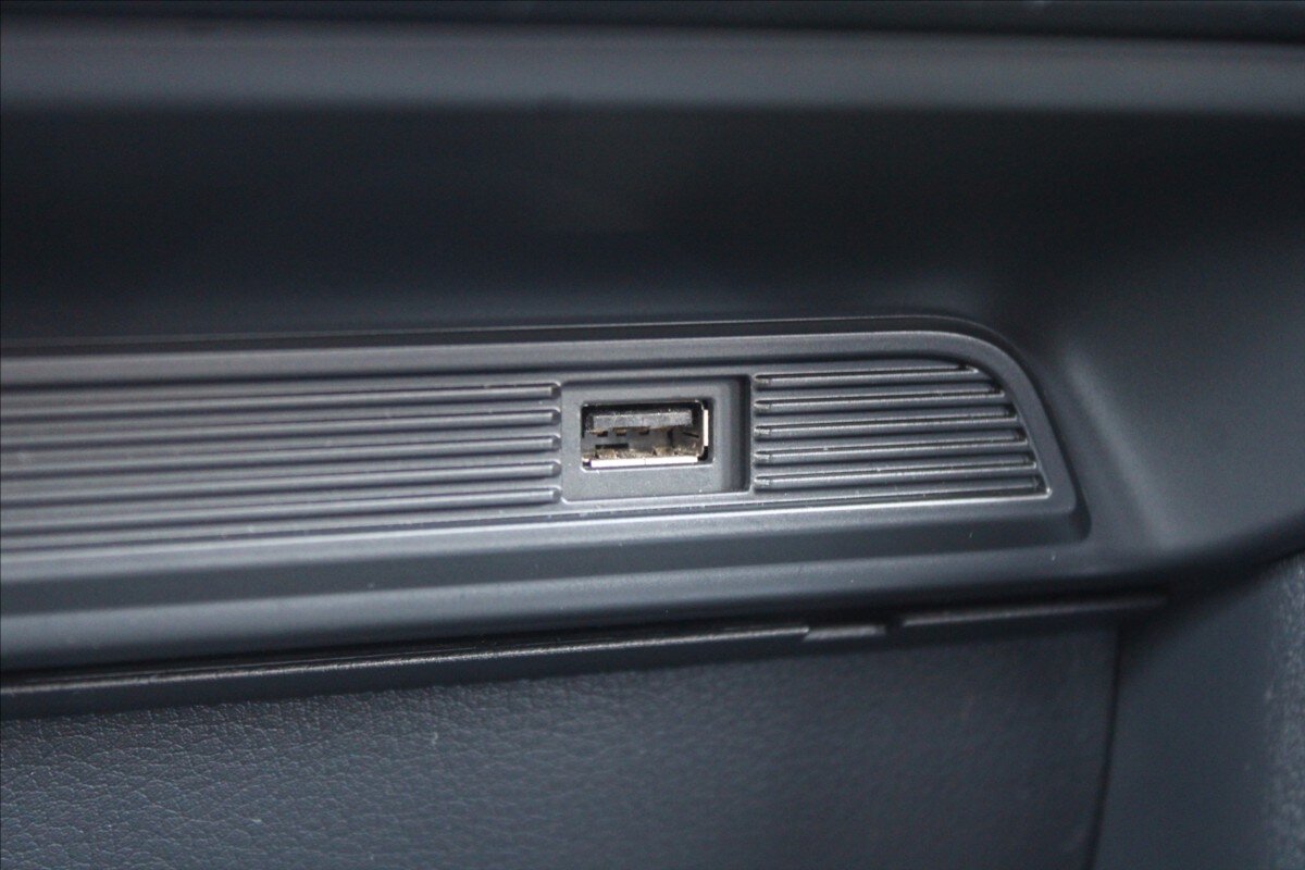 Mazda CX-30 SUV / Terénní 2,0 l 90 kw