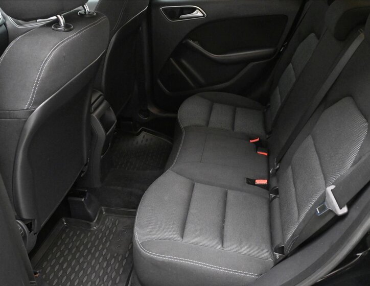 Mercedes-Benz Třídy B Kombi 1,6 l 90 kw