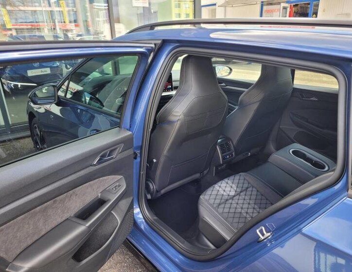 Volkswagen Golf Kombi 2,0 l 110 kw