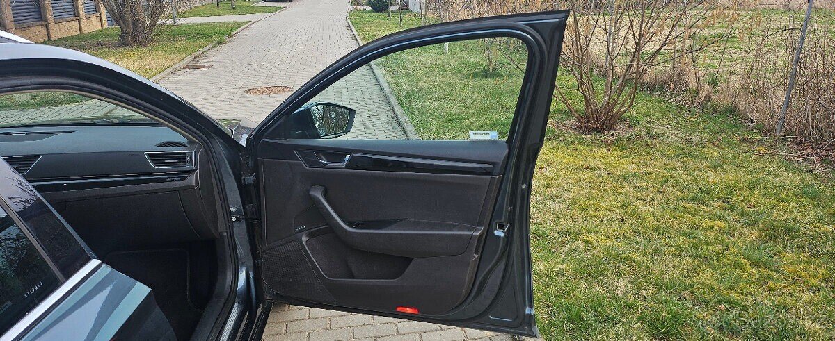 Škoda Superb Kombi 0,0 140 kw