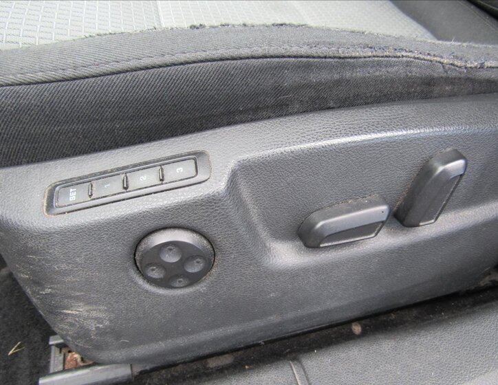 Škoda Superb Kombi 1,9 l 77 kw