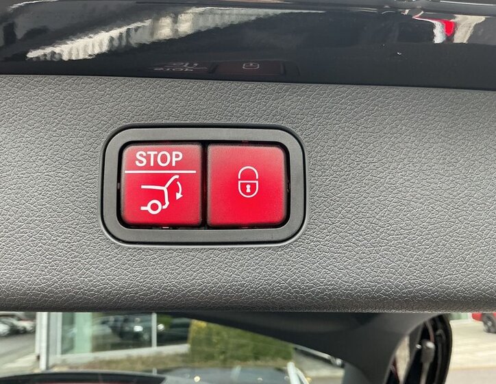 Mercedes-Benz Třídy E 22