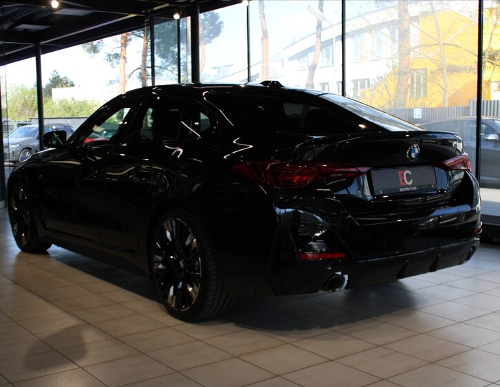 BMW Řada 4 Sedan / Limuzína 2,0 l 140 kw