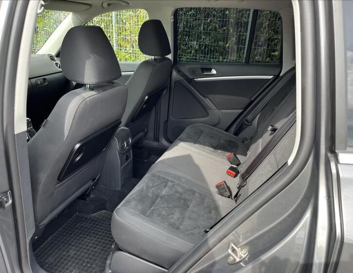 Volkswagen Tiguan 13