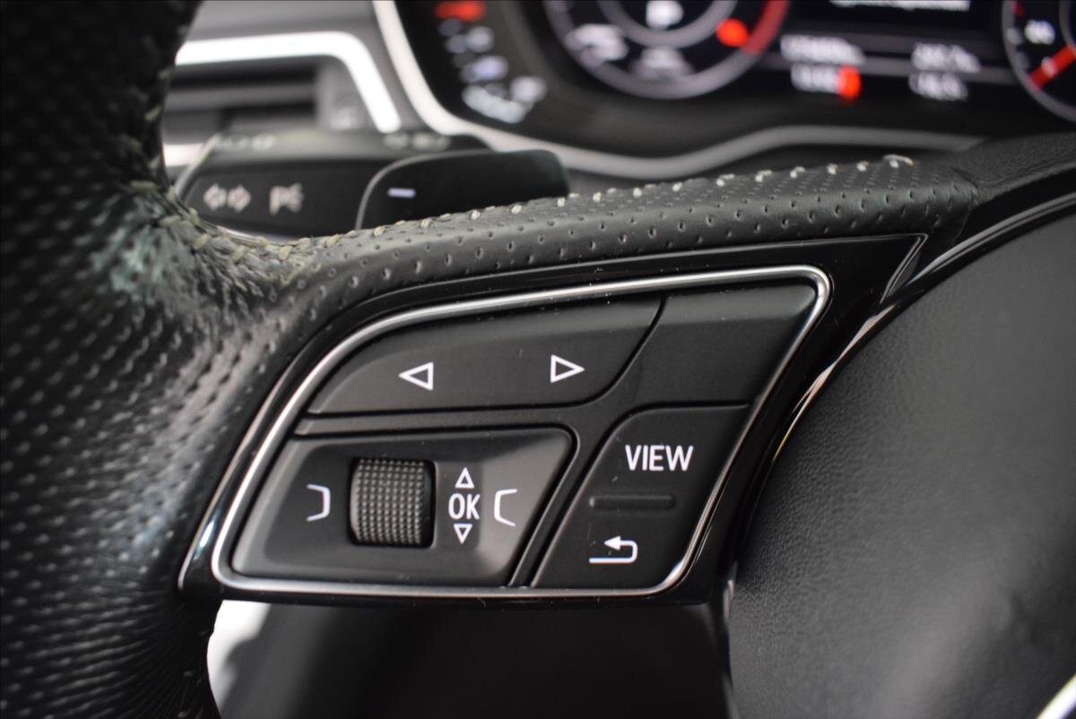 Audi A4 Sedan 2,0 l 140 kw