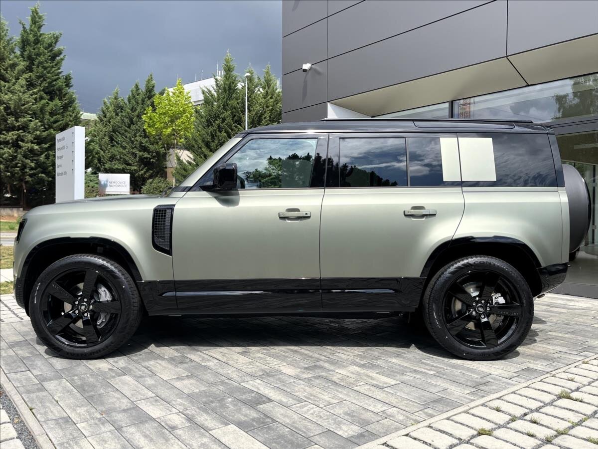 Land Rover Defender SUV 3,0 l 221 kw
