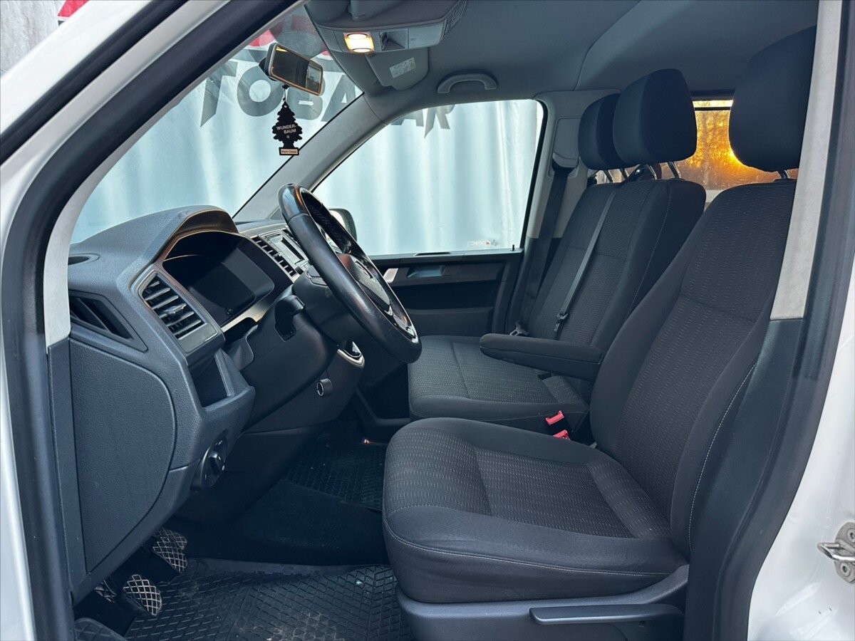 Volkswagen Caravelle