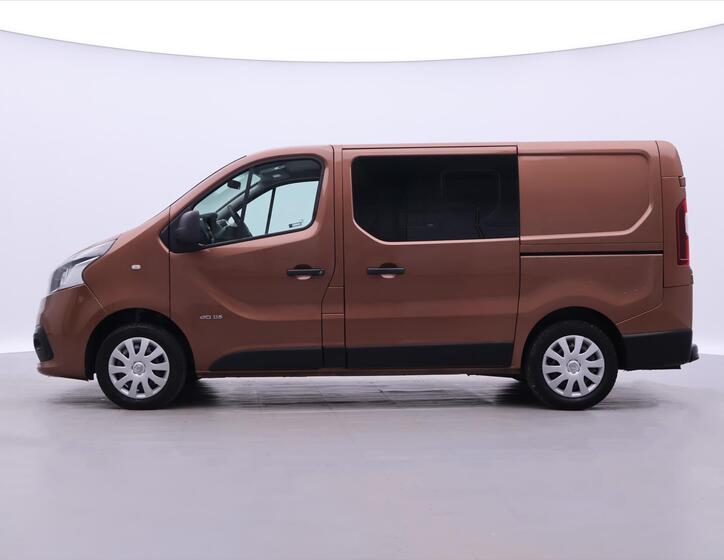 Renault Trafic 4