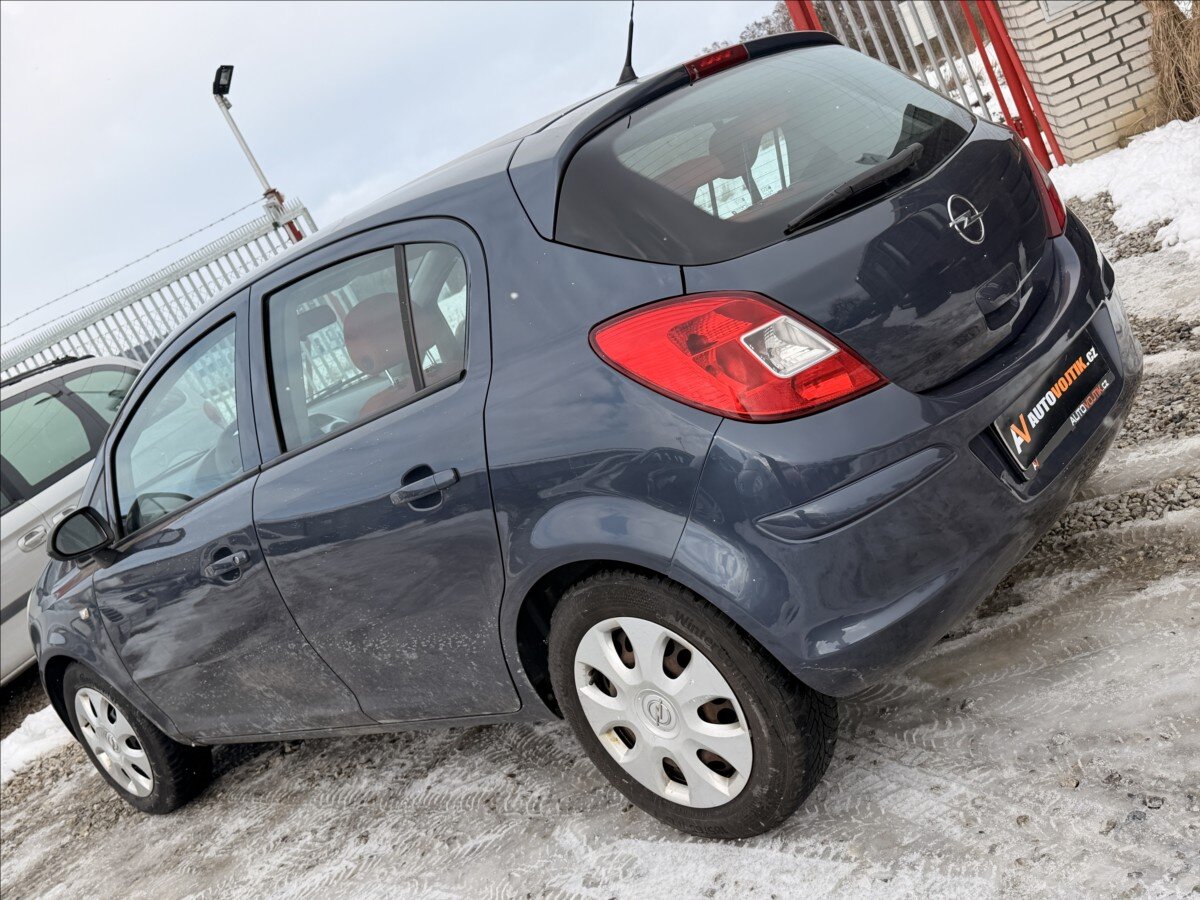 Opel Corsa Hatchback 1,4 l 66 kw