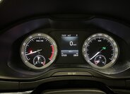 Škoda Karoq SUV / Terénní 1,5 l 110 kw