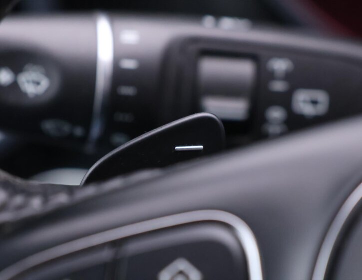 Mercedes-Benz Třídy V Kombi 2,1 l 140 kw