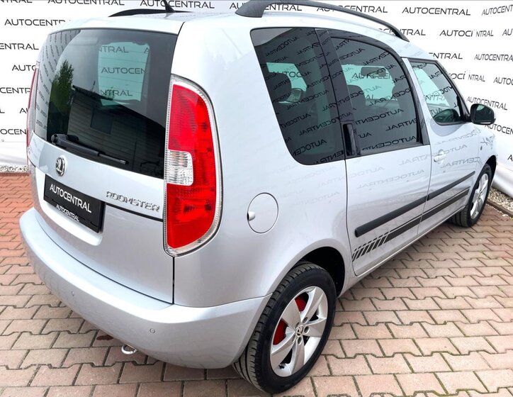 Škoda Roomster MPV 1,2 l 63 kw