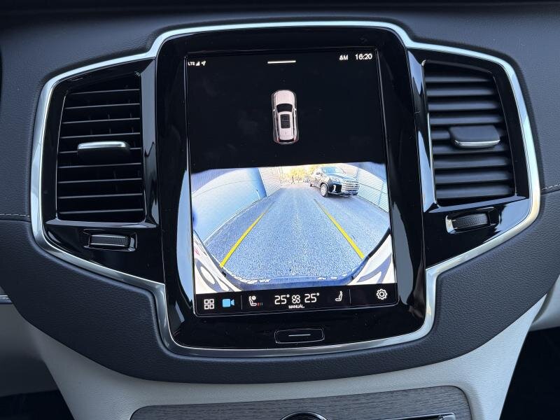 Volvo XC90 SUV 2,0 l 173 kw