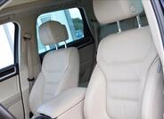 Volkswagen Touareg 14