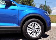 Volkswagen T-Roc SUV / Terénní 1,6 l 85 kw