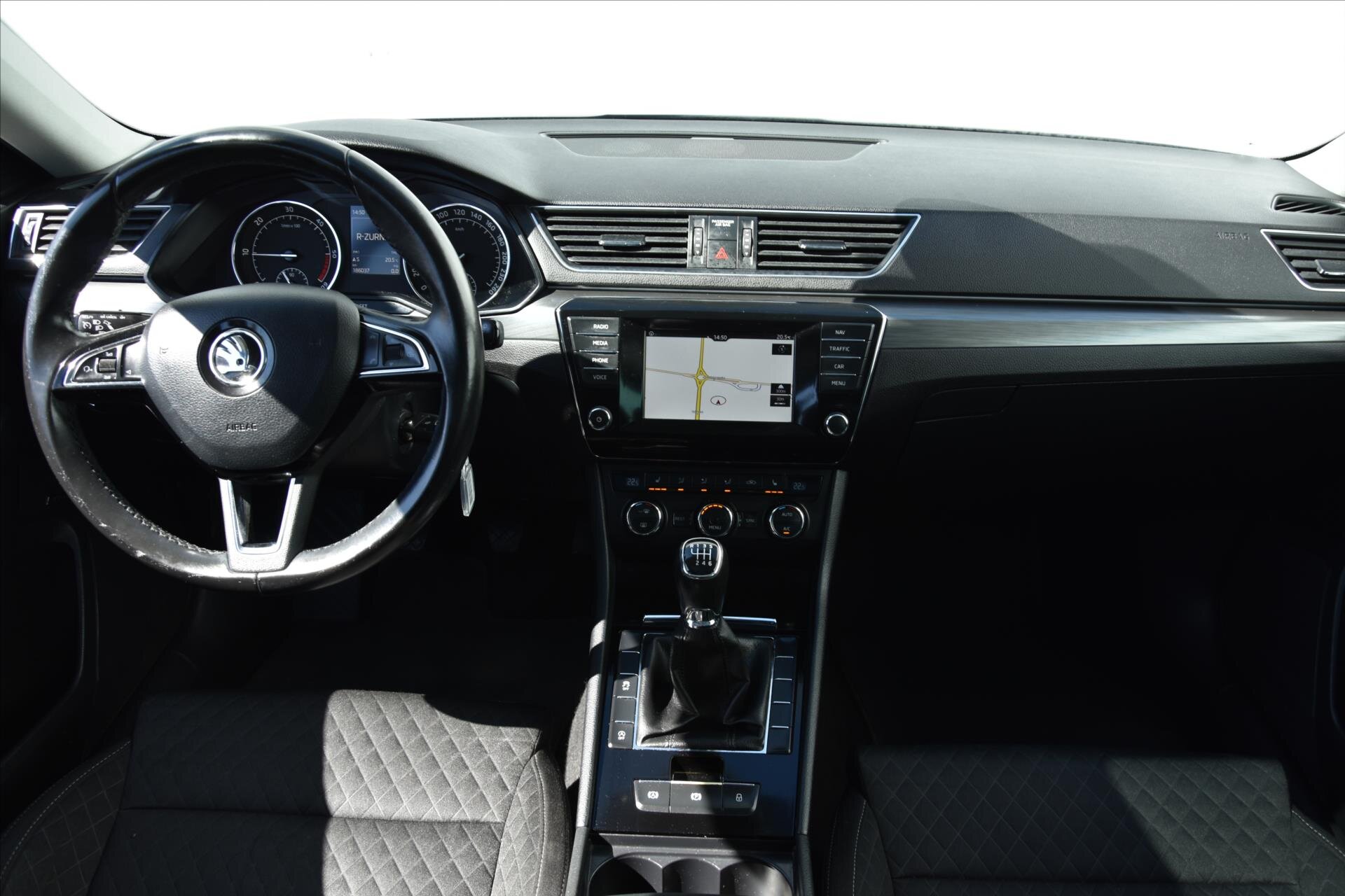 Škoda Superb Kombi 2,0 l 140 kw