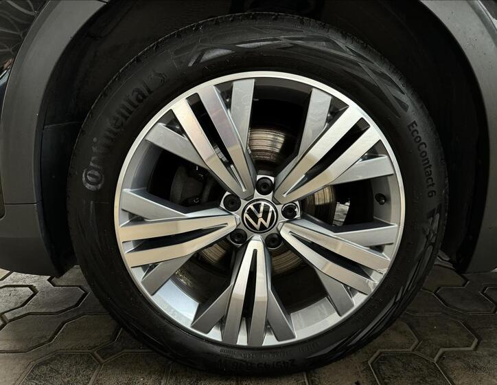 Volkswagen Passat 42