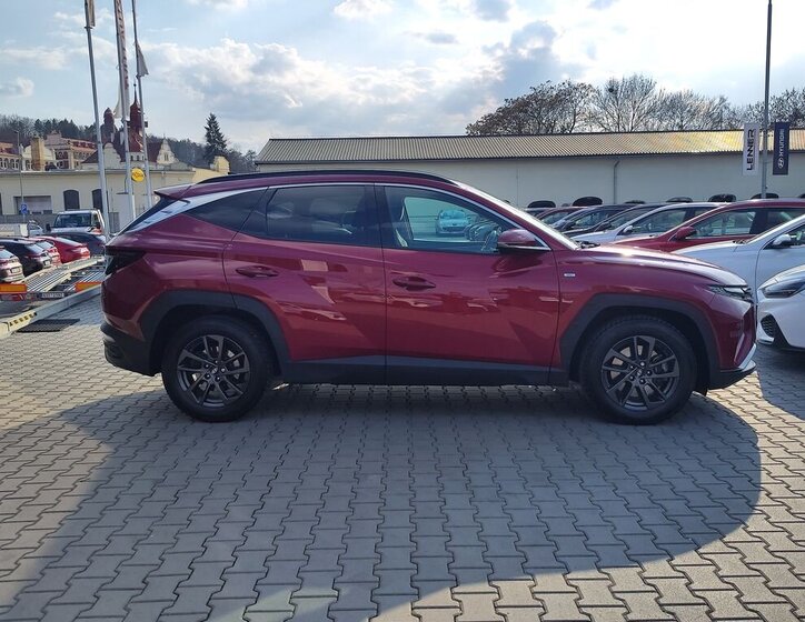 Hyundai Tucson SUV / Terénní 1,6 l 132 kw