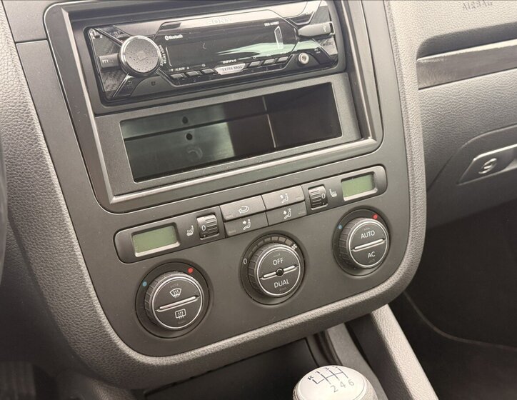 Volkswagen Golf Hatchback 1,4 l 90 kw