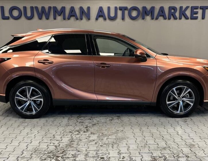 Lexus RX 350h SUV 2,5 l 184 kw
