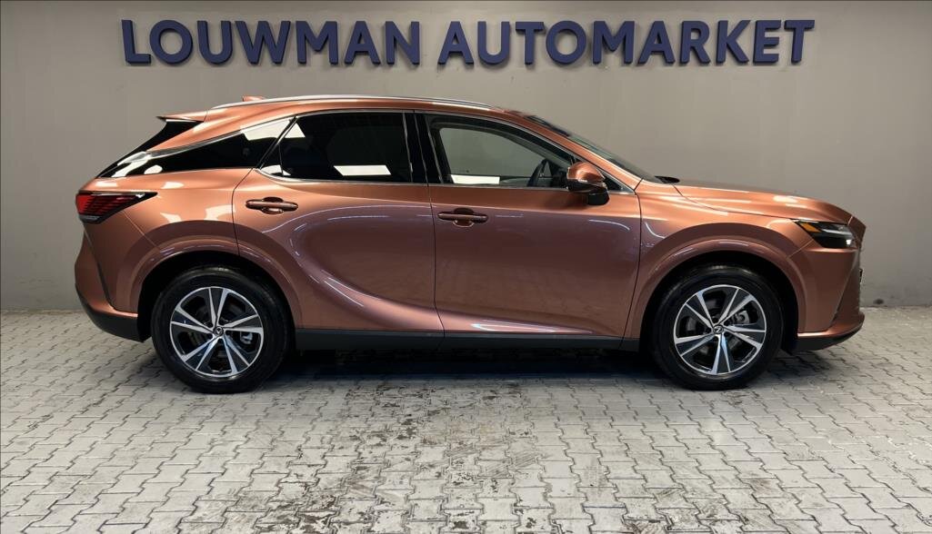 Lexus RX 350h SUV 2,5 l 184 kw