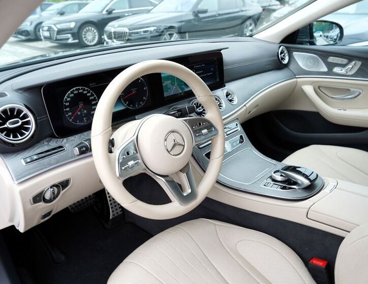 Mercedes-Benz CLS 22